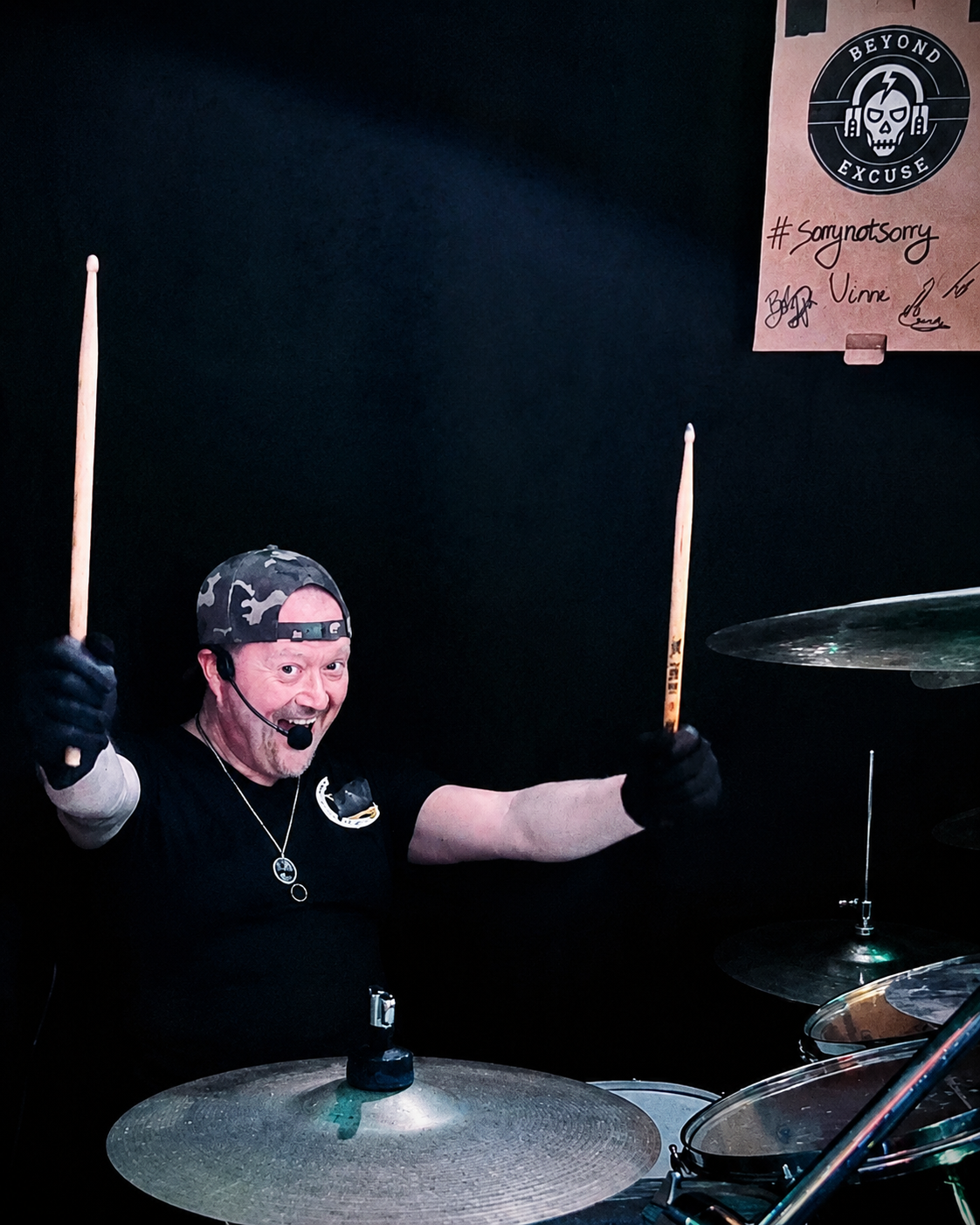 Bredy · Drums